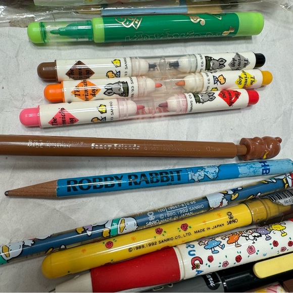 Vintage Sanrio pens pencils - Picture 7 of 14